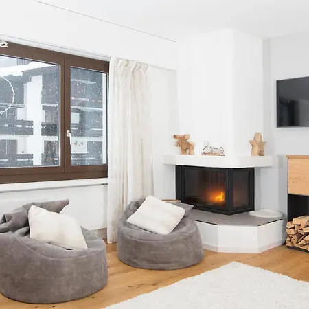 Cozy Alpine With Fireplace Apartment Lenzerheide